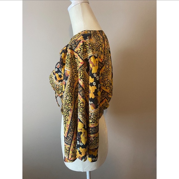 Blue Life patterned crop top - Picture 3 of 5